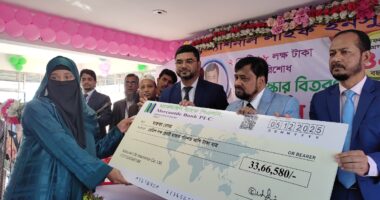 খুলনায় ন্যাশনাল লাইফের ২ কোটি ৬৮ লক্ষ টাকার বীমা দাবি পরিশোধ
