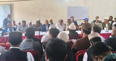 মহিপুুর থানা বিএনপি'র উদ্যোগে নির্বাচন পরিচালনা ও ভোট কেন্দ্র কমিটি গঠন বিষয়ে সভা অনুষ্ঠিত