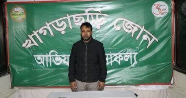 খাগড়াছড়িতে সেনাবাহিনীর অভিযানে অবৈধ অস্ত্রসহ রাঙ্গুনিয়ার এক ব্যক্তি আটক