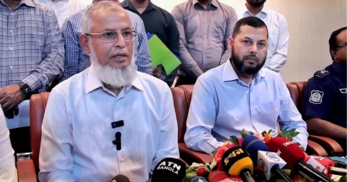 পদে থেকে কোনো উপদেষ্টা নির্বাচনে অংশ নিতে পারবেন না : ইসি আনোয়ারুল
