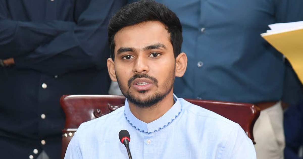 জরুরি সংবাদ সম্মেলন ডেকেছেন উপদেষ্টা আসিফ মাহমুদ
