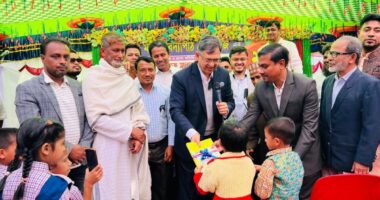 স্কুল মানে বড় বিল্ডিং নয়, স্কুল মানে ভালো শিক্ষক’:  সালাহউদ্দিন আহমদ