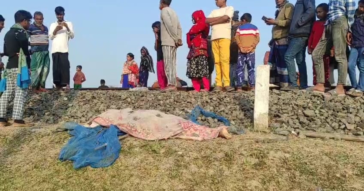 মোংলায় ট্রেনে কাটা পড়ে নারীর মৃত্যু