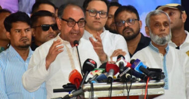 দুর্বল প্রার্থীরা সবল প্রার্থীর বিরুদ্ধে কথা বলবেই, এসব আমি আমলে নিচ্ছি না : মির্জা আব্বাস