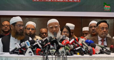 ‘আমরা জাতির আকাঙ্ক্ষা পূরণে একত্রিত হয়েছি, আমরা আর পুরনো রাজনীতিতে ফিরে যেতে চাই’ না : জামায়াত আমির