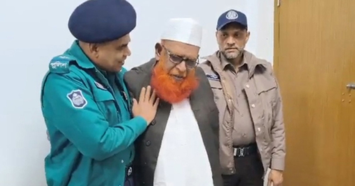 ট্রাইব্যুনালে আত্মসমর্পণ করলেন ফাঁসির দণ্ডপ্রাপ্ত আসামি আবুল কালাম আজাদ