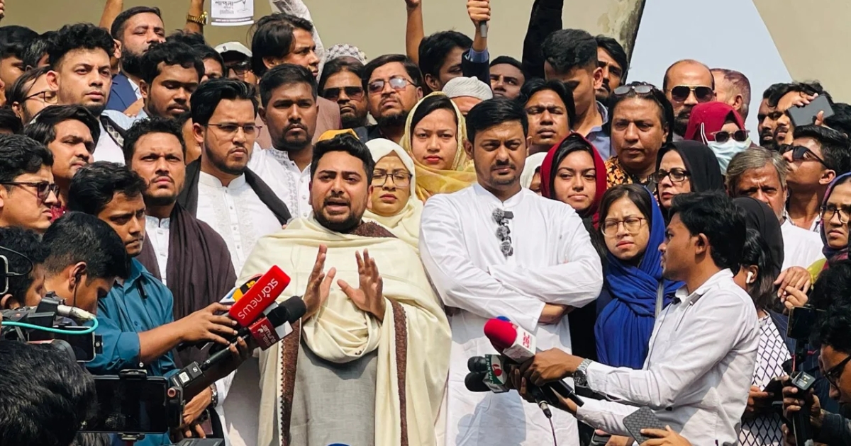 ইসি একটি দলকে বিশেষভাবে সুবিধা দিচ্ছে : নাহিদ ইসলাম