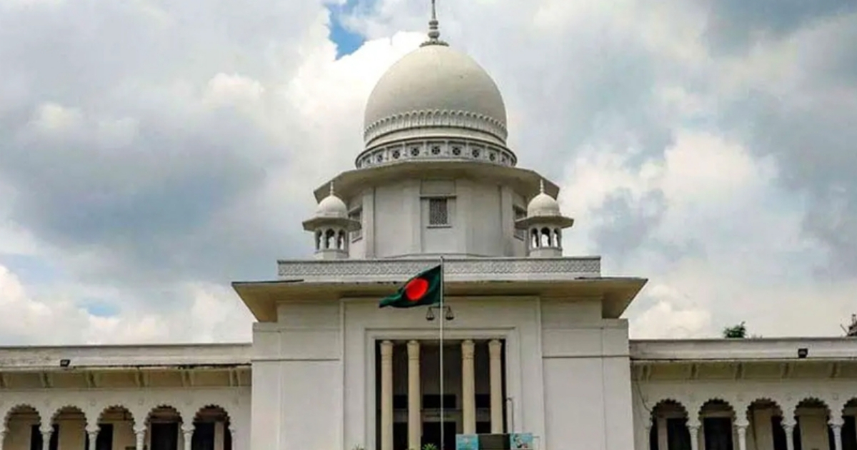 বিপুল পরিমাণ লুণ্ঠিত অ/স্ত্র উদ্ধার না হওয়া পর্যন্ত জাতীয় নির্বাচন স্থগিত চেয়ে রিট