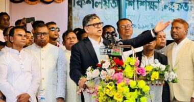 ‘বিএনপি ক্ষমতায় গেলে দেশের ১৮ কোটি মানুষের ৩৬ কোটি হাত কর্মের হাতে পরিণত হবে’ : সালাহউদ্দিন আহমদ