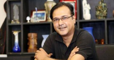 টেকসই গণতন্ত্র প্রতিষ্ঠার জন‍্য আমাদের ভোটকেন্দ্রে যেতে হবে : আসিফ আকবর