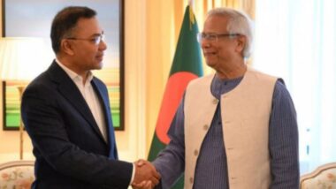 নির্বাচনে নিরঙ্কুশ জয় : তারেক রহমানকে প্রধান উপদেষ্টার অভিনন্দন বার্তা