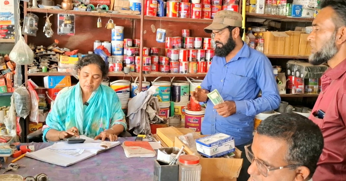 সংগ্রাম পেরিয়ে দাঁড়িয়েছেন কবিতা দত্ত