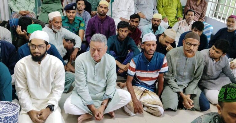 দ্রব্যমূল্য মানুষের ক্রয়ক্ষমতার মধ্যে রাখার চেষ্টা করছি: অর্থমন্ত্রী আমির খসরু মাহমুদ চৌধুরী