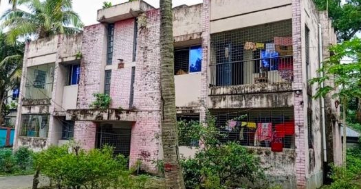 নাটোরের গুরুদাসপুরে উপজেলা সরকারী কোয়াটারে ডাকাতি
