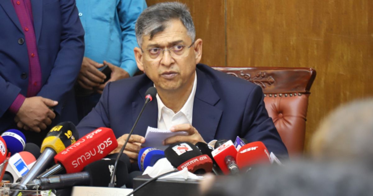 ‘পুশইন’ ঠেকাতে সীমান্তে নজরদারি বাড়াতে নির্দেশ স্বরাষ্ট্রমন্ত্রীর