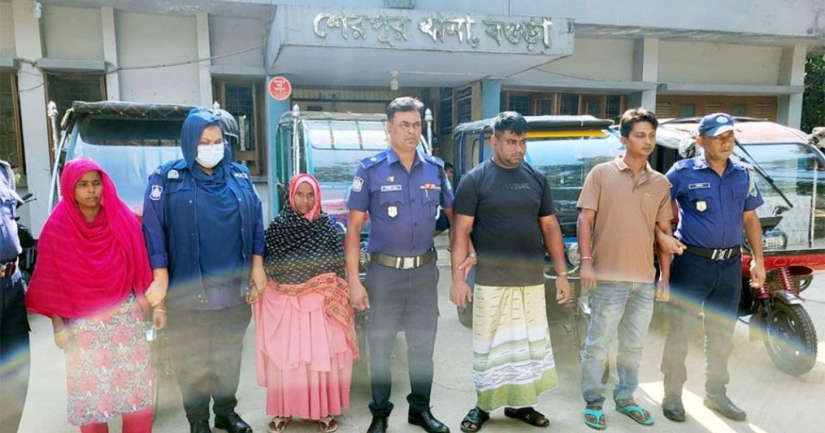 শেরপুরে ৪ ইজিবাইক উদ্ধার, নারীসহ চোর চক্রের ৪ সদস্য গ্রেপ্তার