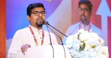 ‘দাদাবাবুদের হাতে-পায়ে ধরে সরকার ক্ষমতায় এসেছে : শিবির সভাপতি