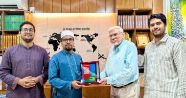 শিবির সভাপতির সঙ্গে পাকিস্তান জামায়াত নেতার সাক্ষাৎ