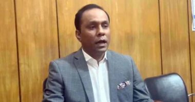 কার্যালয়ে শেখ মুজিবের বাণী দেখে ক্ষুব্ধ ডেপুটি স্পিকার