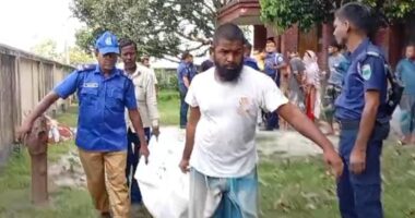 শাহজাদপুরে হাসপাতালের আম গাছে ঝুলছিল যুবকের মরদেহ