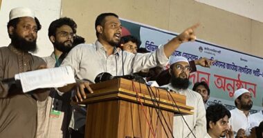 আ.লীগ দেশে ফিরলে তারা প্রথম কোপ, প্রথমে গুলি চালাবে তারেক রহমানের ওপরে : নাসীরুদ্দীন পাটওয়ারী