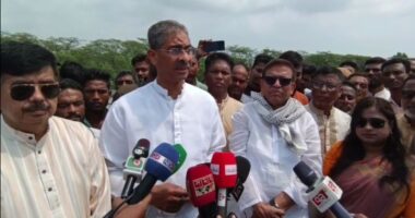 সুবর্ণচর নদী ভাঙ্গা এলাকা পরিদর্শন করে জরুরি কাজের আশ্বাস পানিসম্পদ মন্ত্রীর