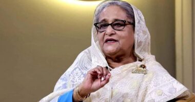 মৃত‍্যুদণ্ডের আদেশ মাথায় নিয়ে দেশে ফিরে বিচারের মুখোমুখি হতে চান শেখ হাসিনা