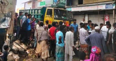 নলডাঙ্গায় ট্রাকের চাকায় পিষ্ট হয়ে ১ জন নিহত