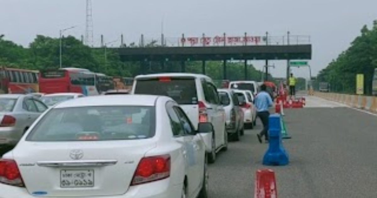 যানজটহীন ঈদযাত্রায় স্বস্তি ফিরেছে ঢাকা-মাওয়া এক্সপ্রেসওয়েতে