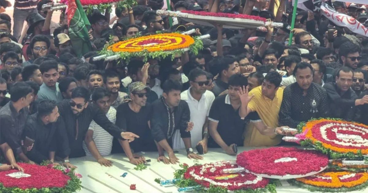 জিয়াউর রহমানের সমাধিতে ছাত্রদলের শ্রদ্ধা