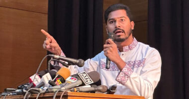 এমপিদের উন্নয়ন দেখাতে সেন্টার, অথচ শিক্ষক-ছাত্র কিছুই নেই: প্রতিমন্ত্রী নুর