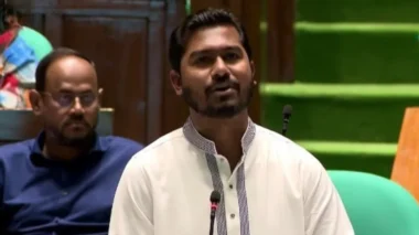 প্রবাসীদের জন্য আসছে ‘প্রবাসী কার্ড’: জানালেন প্রতিমন্ত্রী নুরুল হক