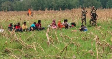 ২৪ ঘণ্টায় ৮টি পুশইন প্রতিহত, সীমান্তে কঠোর অবস্থানে বিজিবি