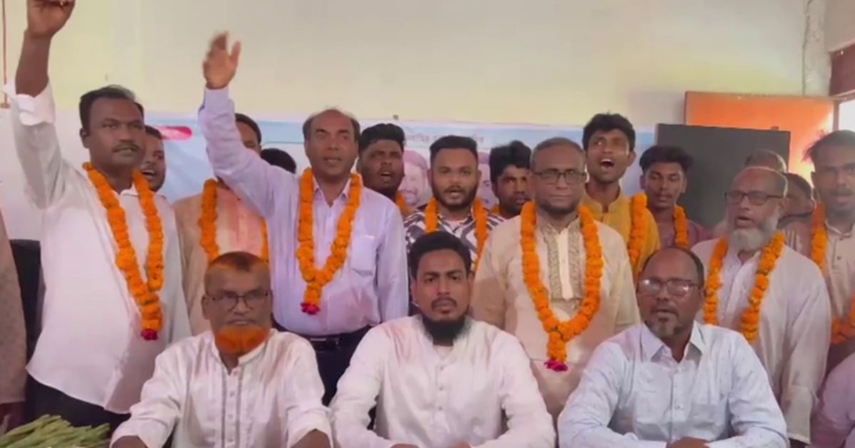 বিএনপির অনেক নেতাকর্মী এনসিপিতে যোগ দিচ্ছে : আখতার হোসেন