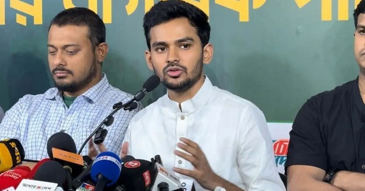 মশক নিধন বৈজ্ঞানিক বিষয়, ডোবার পাশে সমাধান নেই: আসিফ মাহমুদ