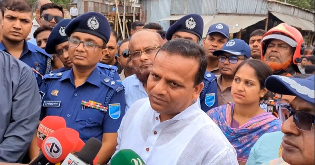 দৌলতদিয়ায় বড় দুর্ঘটনা এড়ানো গেছে পূর্বপ্রস্তুতির কারণে: নৌপ্রতিমন্ত্রী
