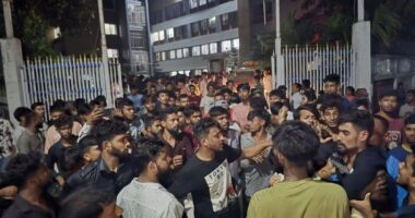 লাশ নিয়ে থানা ঘেরাও, দায়িত্বে অবহেলার অভিযোগে পুলিশ কর্মকর্তা ক্লোজড