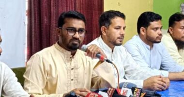 ‘স্বরাষ্ট্রমন্ত্রীর কাছে জামায়াত যেভাবে ধরা খাচ্ছেন, তাতে সত্যিই লজ্জা লাগছে: রাশেদ খান