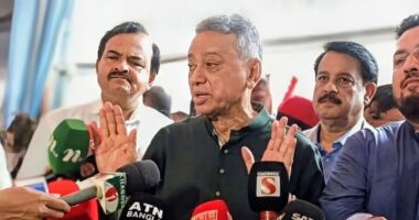 সীমিত সম্পদের মধ্যে দেশের মানুষকে স্বস্তি দিতে এবারের বাজেট: অর্থমন্ত্রী