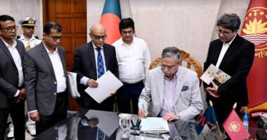 বাজেটের প্রস্তাবিত অর্থবিলে স্বাক্ষর করলেন রাষ্ট্রপতি মো. সাহাবুদ্দিন