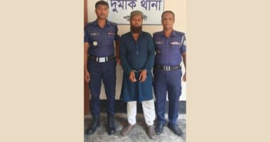 সাজাপ্রাপ্ত ও ওয়ারেন্টভুক্ত যুবদল নেতা জাকির হোসেন গ্রেফতার