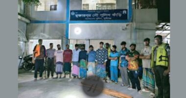 ধলেশ্বরী নদীতে ডাকাতির প্রস্তুতিকালে ১০ নৌ ডাকাত গ্রেপ্তার