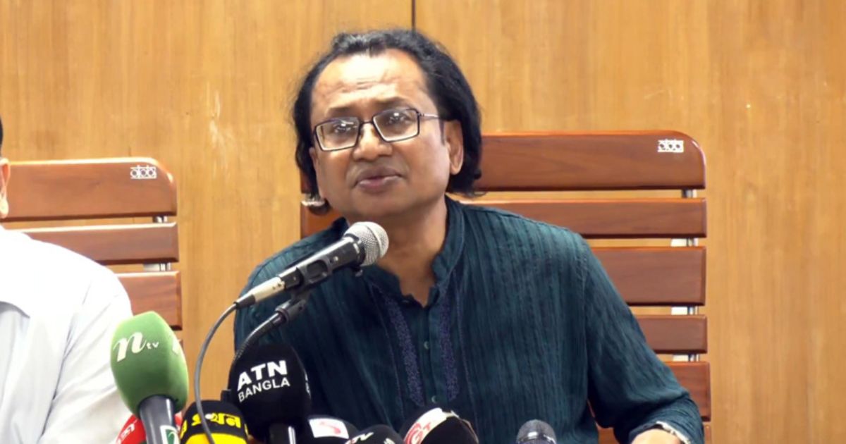 বারবার ভারতে প্রবেশের অনুরোধ জানালেও প্রধানমন্ত্রীর উপদেষ্টা ডা. জাহেদ দেশে ফেরার সিদ্ধান্তে অটল থাকেন