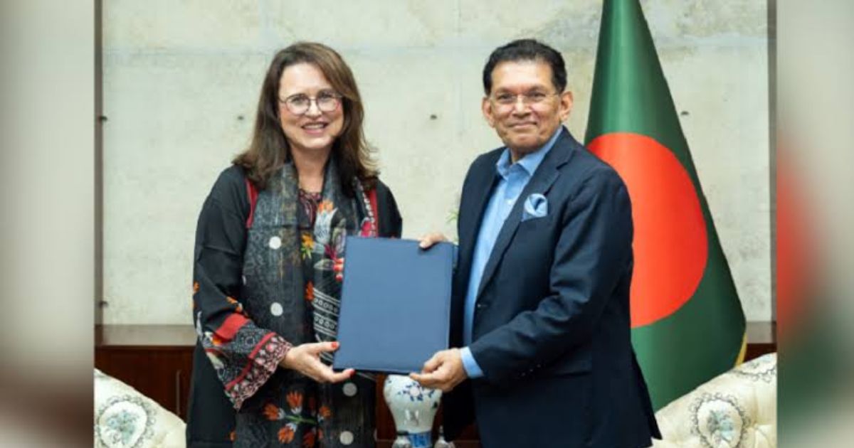 পররাষ্ট্রমন্ত্রীর কাছে পরিচয়পত্র পেশ করলেন আইওএমের নতুন প্রধান