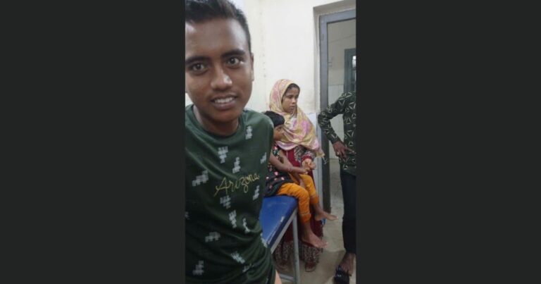 নেত্রকোনায় কুকুরের কামড়ে নারী ও শিশু সহ আহত-১০