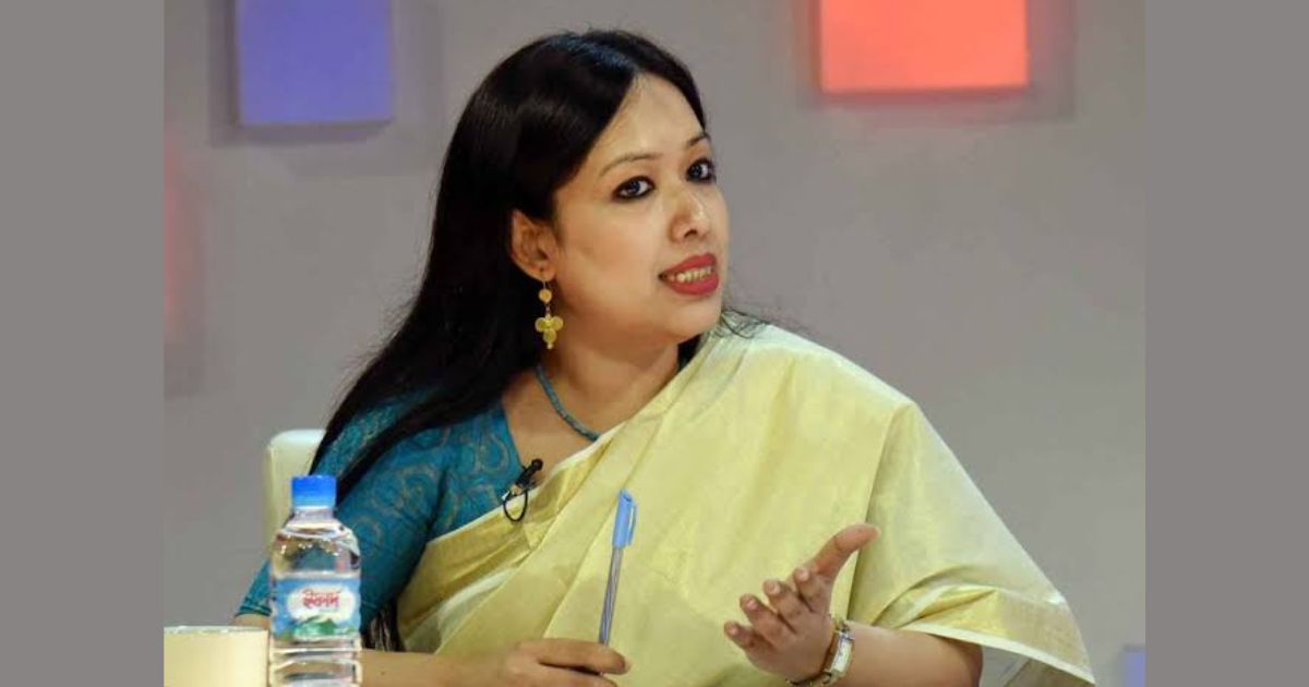 ‘আমি ছাড়া একজন রাজনৈতিক ব্যক্তিও মাজার ভাঙার বিরুদ্ধে কথা বলে না কেন, কাদেরকে খুশি করতে চায় তারা’:রুমিন ফারহানা