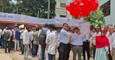 চাকরি খুঁজতে এসে চাকরি পেয়েই ফিরলেন শতাধিক তরুণ-তরুণী