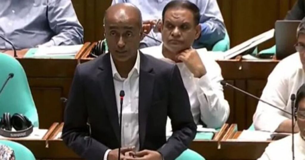 জুলাইয়ের মানবতাবিরোধী অপরাধের ৭ মামলায় ১৩ জনের মৃত্যুদণ্ড: সংসদে আইনমন্ত্রী