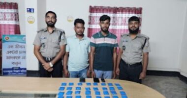 মোটরসাইকেলের ইঞ্জিনে লুকানো ৭হাজার পিস ইয়াবা সহ দুই যুবক আটক