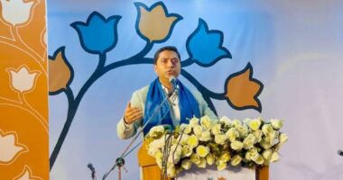 সংস্কৃতি ও ধর্মকে জোর করে মুখোমুখি দাঁড় করানো হয় ববি হাজ্জাজ